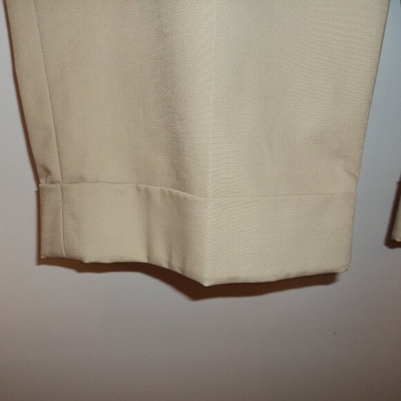 NWT Apt 9 Women's Size 16 Maxwell Fit Beige Capri Pants Cropped Faux Croc Belt - Picture 7 of 11